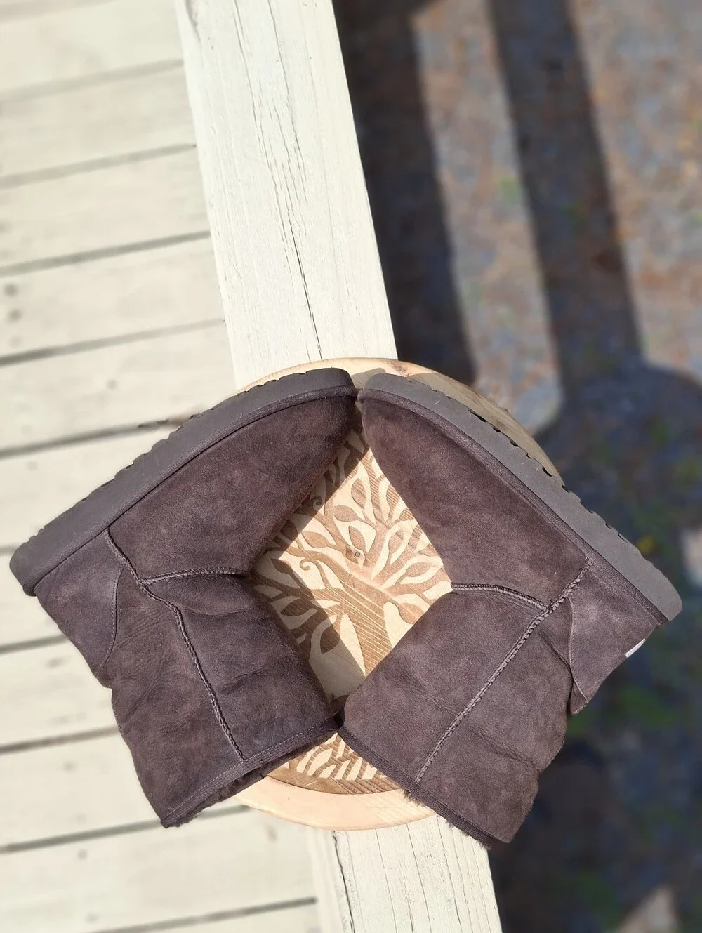 UGG Women's Classic Chocolate Brown Suede Sherling Lined Short II Boots Sz 10